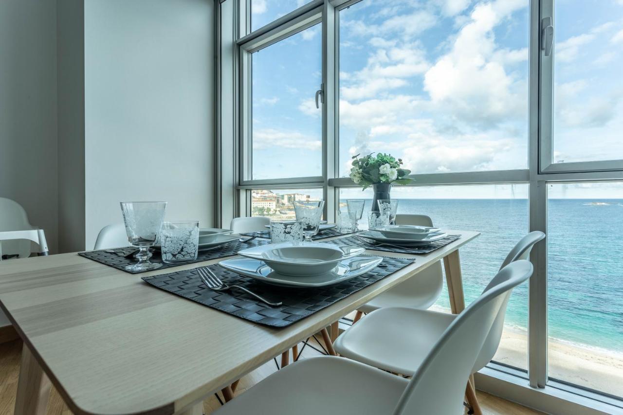 Apartamento En Primera Linea De Playa Riazor A Coruna Bagian luar foto